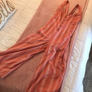 Forever 21 cross jumper